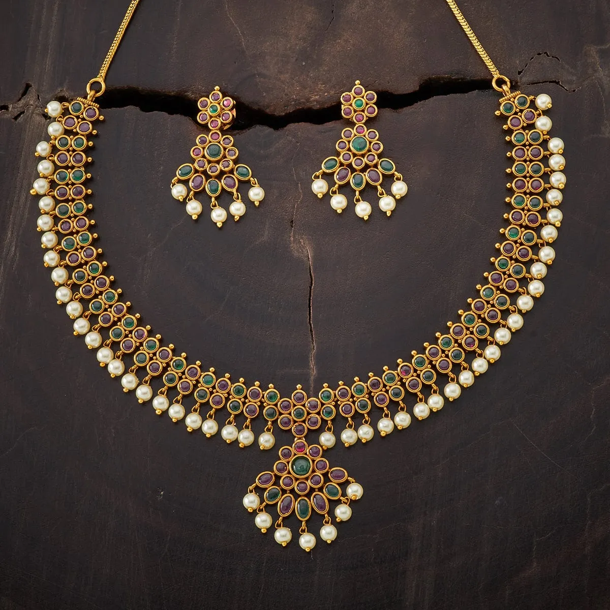 Antique Necklace 148404