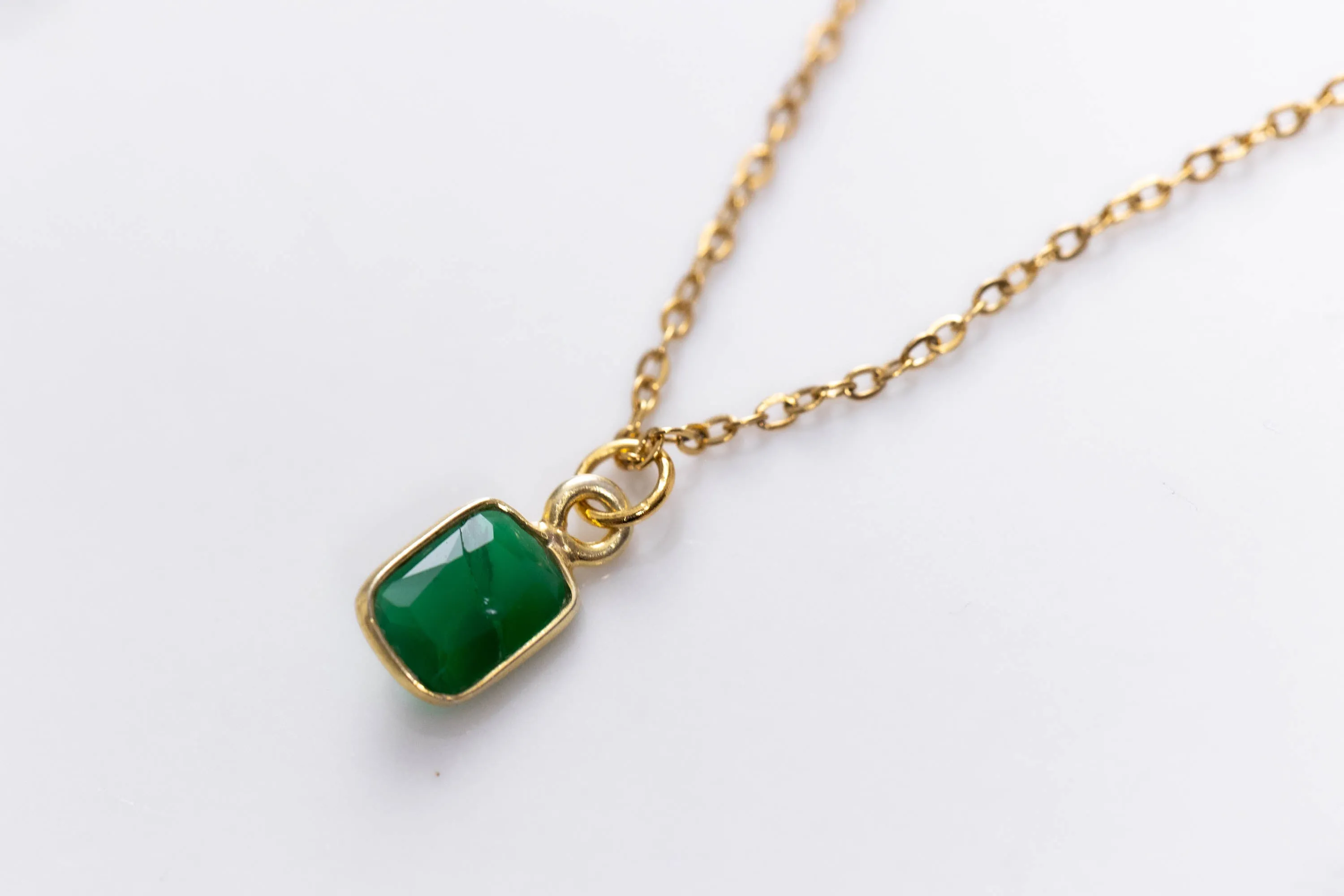 Precious stones pendant