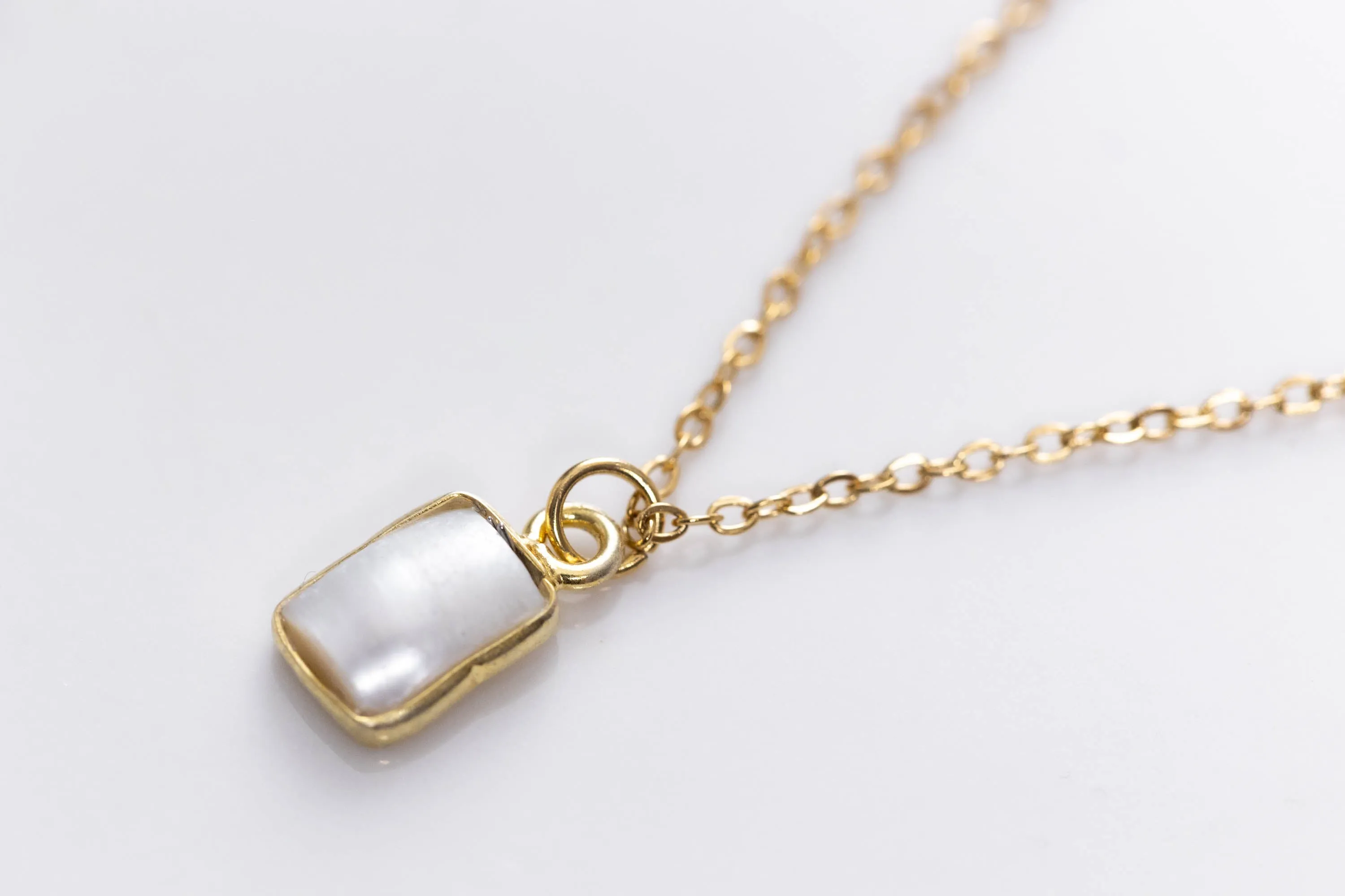 Precious stones pendant