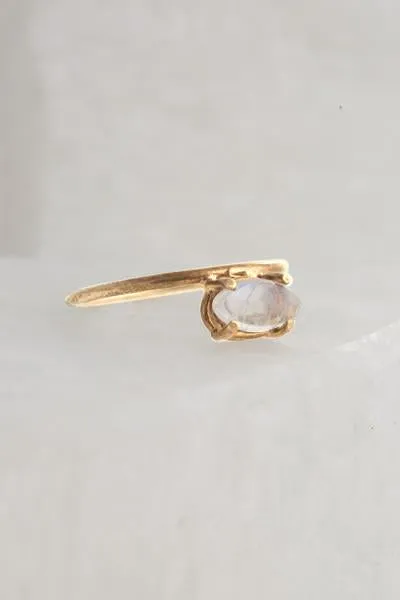 Studio Grun Offset Marquise Ring