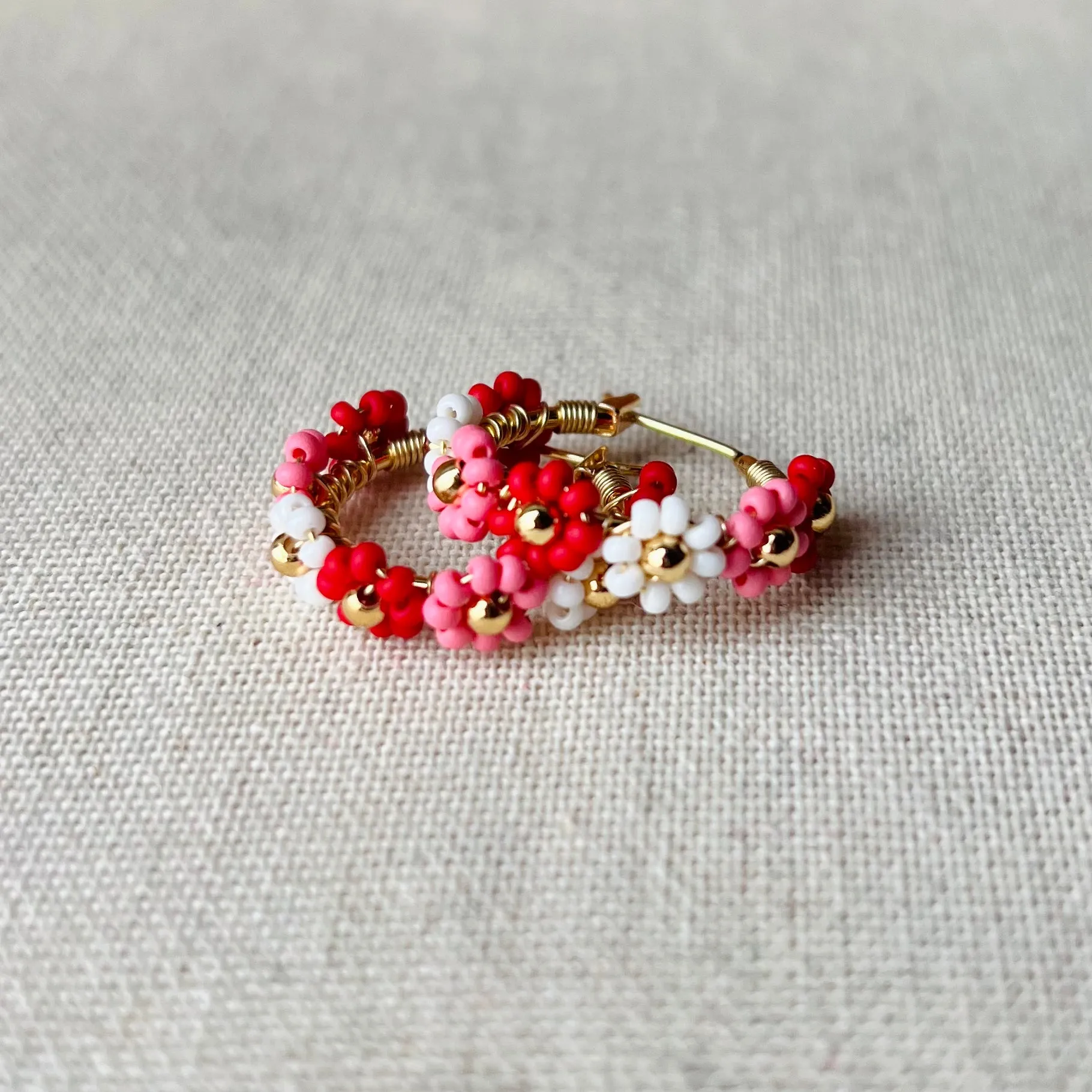 Valentine’s - Beaded Daisy Hoopies